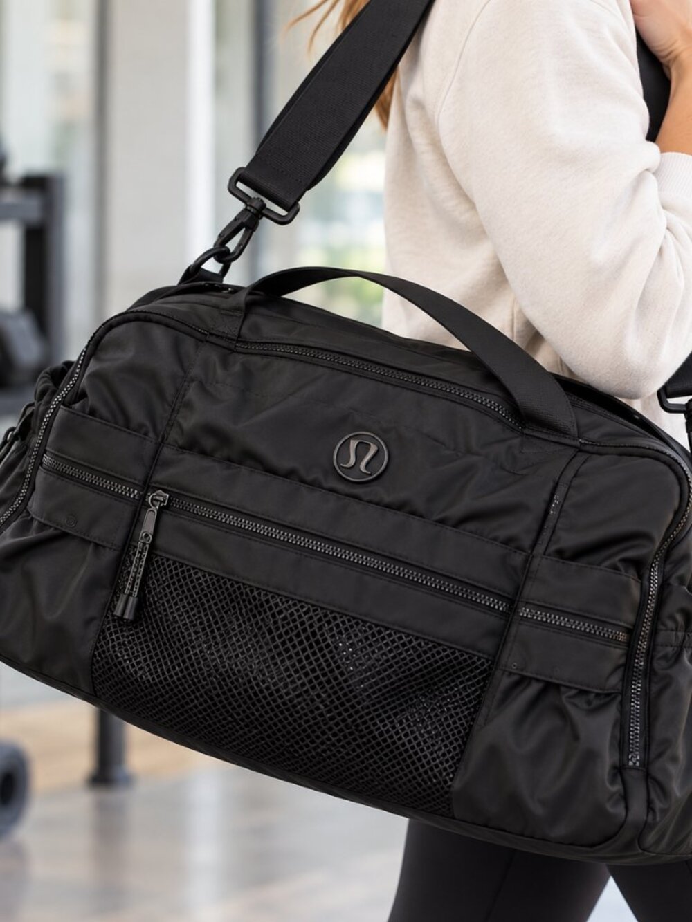 Lululemon Work It Out Duffel Bag Black Gym Yoga Travel W9792S Rare Complete